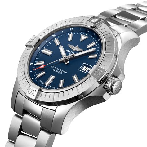 breitling avenger automatic 43 blue.